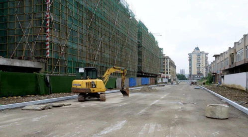 恒大以西配套道路建設(shè)工程有序推進(jìn),預(yù)計(jì)9月中旬形成通車能力